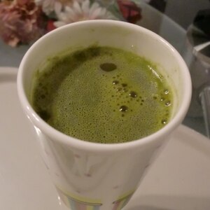 セサミンとカテキンとビタミンCの練り胡麻入り緑茶☆